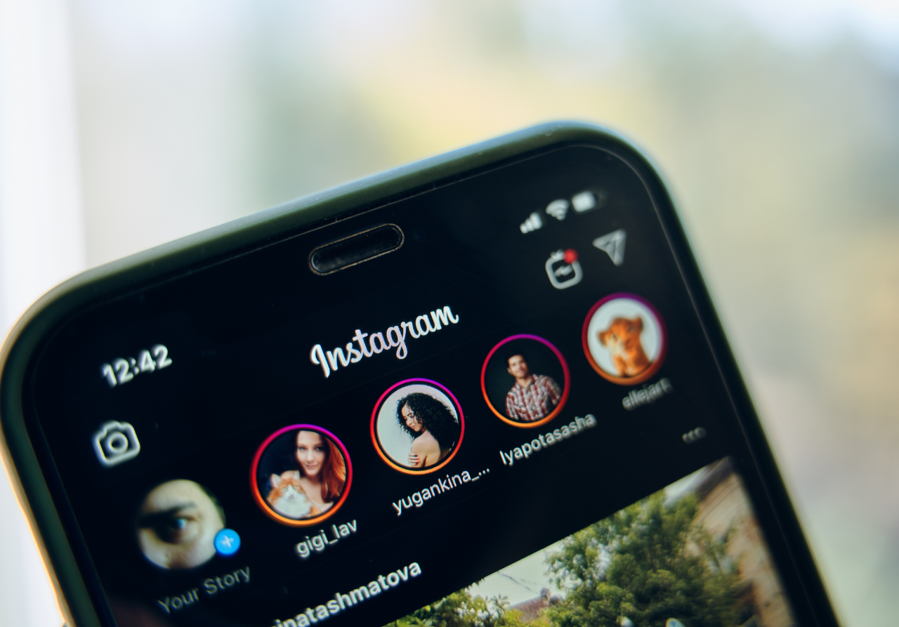 How to Do a Voiceover on Instagram Reels
